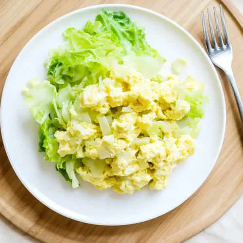 Finished cabbage egg scramble, a quick and tasty cabbage egg recipe